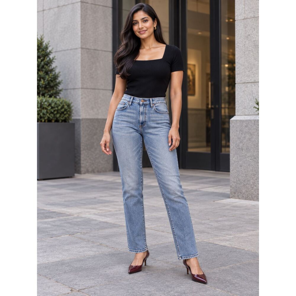 Joe's Jeans "Cara" The OG Straight Ankle Jeans
